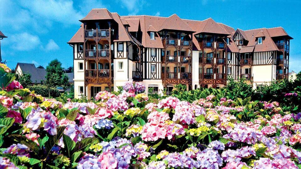 "Magnifique 2 Pieces Deauville" Piscine Et Jardin Екстер'єр фото