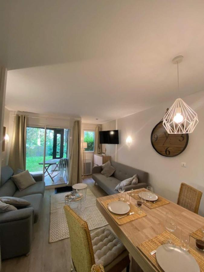 "Magnifique 2 Pieces Deauville" Piscine Et Jardin Екстер'єр фото